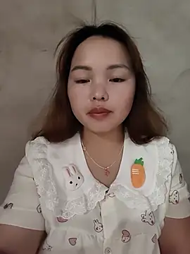 Mina xYx online show from July 5, 12:45 pm
