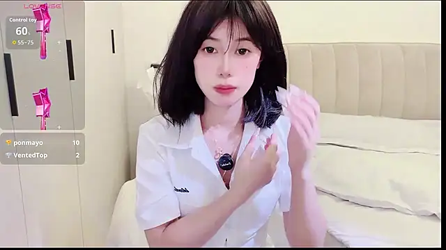Snapshot of yunbaobei_6688 chatting on June 7, 10:19 am yunbaobei 6688 online show from June 7, 10:19 am