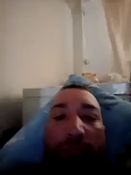 Snapshot of byby000 chatting on March 15, 9:48 am byby000 online show from March 15, 9:48 am