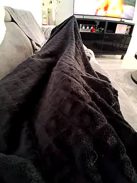 Snapshot of missbrowneyes_82 chatting on March 15, 11:16 am missbrowneyes 82 online show from March 15, 11:16 am