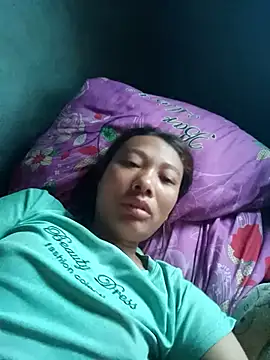 Snapshot of Leiley_98 chatting on July 19, 2:15 am Leiley 98 online show from July 19, 2:15 am