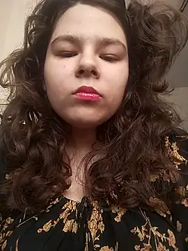 Snapshot of Oksa_FoxFire chatting on March 20, 10:09 am Oksa FoxFire online show from March 20, 10:09 am