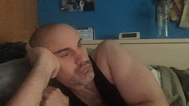 calvito exotico online show from April 10, 7:13 am