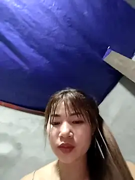 Snapshot of Sex_fuck2 chatting on March 19, 4:55 pm Sex fuck2 online show from March 19, 4:55 pm