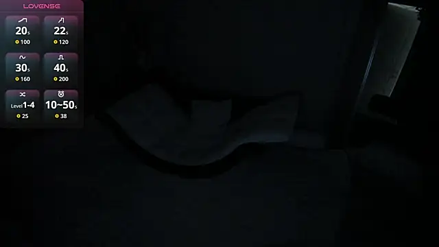 Snapshot of Nika_Blaze chatting on May 12, 9:23 pm Nika Blaze online show from May 12, 9:23 pm