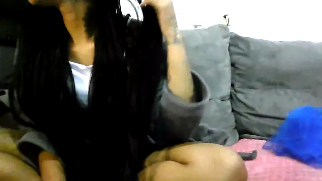 Snapshot of Nix3erika chatting on June 4, 1:33 am Nix3erika online show from June 4, 1:33 am