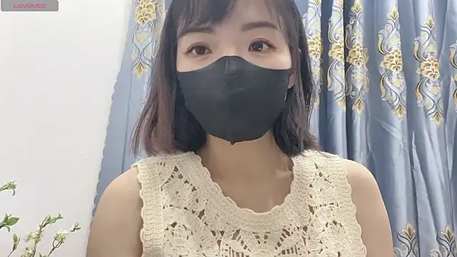 Ryo-Jisoo online show from July 8, 1:26 pm