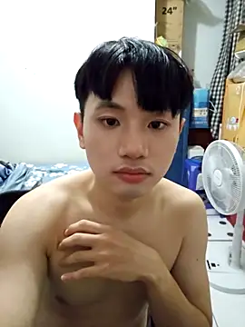 Snapshot of sweetener_321 chatting on March 17, 11:46 am sweetener 321 online show from March 17, 11:46 am