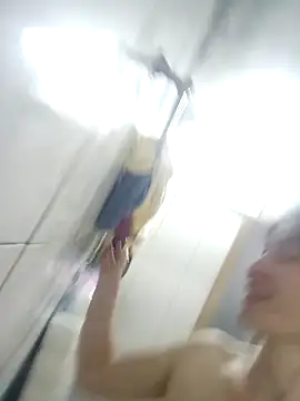 Snapshot of Victoria_mila chatting on March 25, 9:15 am Victoria mila online show from March 25, 9:15 am