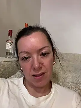 fucklyweds online show from July 12, 11:51 pm