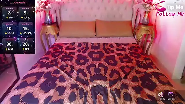 Snapshot of YourAsianGoddess chatting on November 14, 8:46 am YourAsianGoddess online show from November 14, 8:46 am