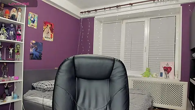 Snapshot of sweet_peach___ chatting on May 16, 7:34 pm sweet peach online show from May 16, 7:34 pm