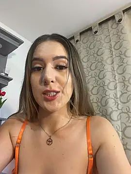 Snapshot of CelesteVelvet_ chatting on March 23, 10:58 pm CelesteVelvet online show from March 23, 10:58 pm