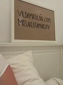 Lillamatilda online show from April 17, 11:08 pm