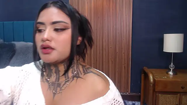 laira beamont online show from March 17, 4:21 pm