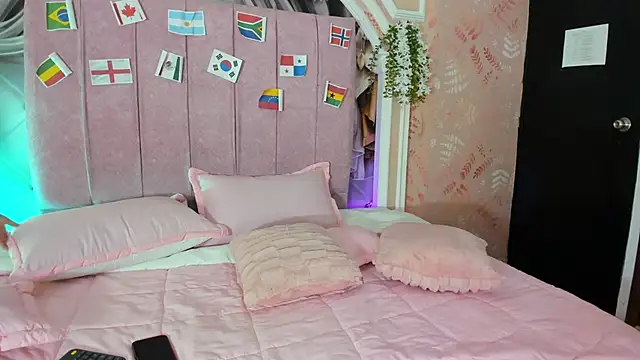 dulce girls online show from June 20, 11:46 am
