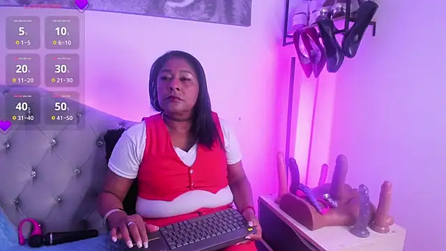 Miia Blace online show from April 24, 4:15 am