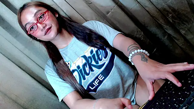 Snapshot of Jessicasfantasy chatting on March 17, 3:55 am Jessicasfantasy online show from March 17, 3:55 am