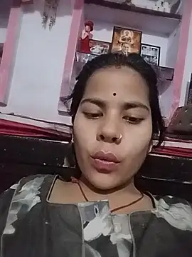 Pallavi cute online show from July 27, 4:25 pm