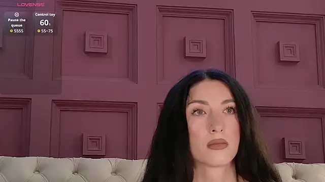 EllieJules online show from June 12, 3:49 am