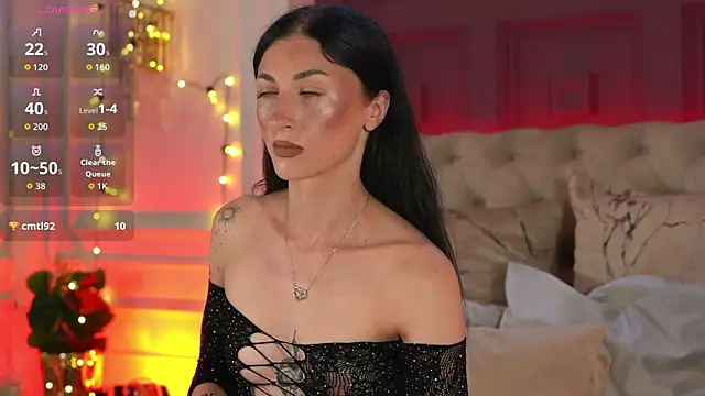 EllieJules online show from June 24, 4:00 am