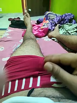 Snapshot of pinkbeauty1 chatting on April 6, 12:50 pm pinkbeauty1 online show from April 6, 12:50 pm