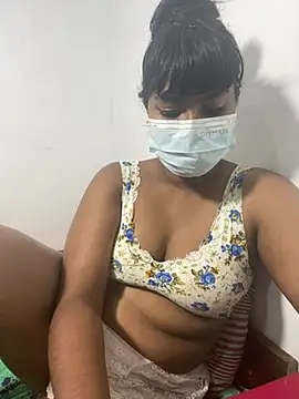 honeyi babe online show from July 15, 5:40 pm