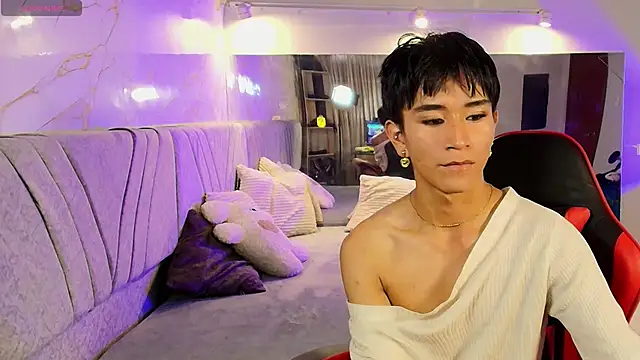 cococumps online show from May 3, 5:08 pm