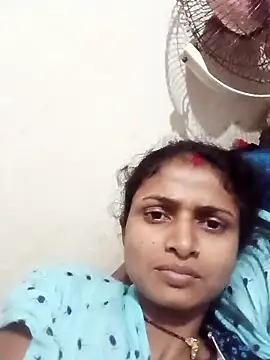Snapshot of Leelaaji chatting on April 21, 2:12 pm Leelaaji online show from April 21, 2:12 pm