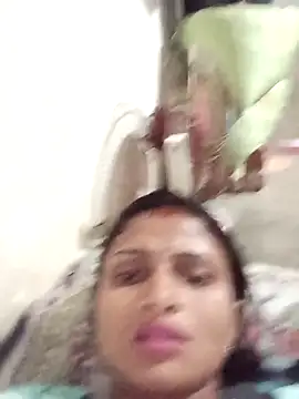 Snapshot of Leelaaji chatting on May 11, 4:59 pm Leelaaji online show from May 11, 4:59 pm