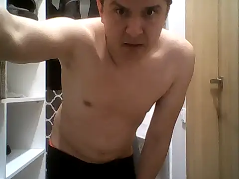 Snapshot of nezinau34 chatting on March 19, 6:23 pm nezinau34 online show from March 19, 6:23 pm