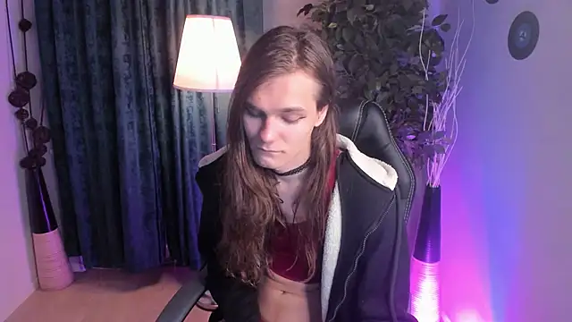 WillFobos online show from April 26, 9:45 pm