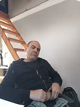 Guapo007sexy online show from June 18, 4:55 pm
