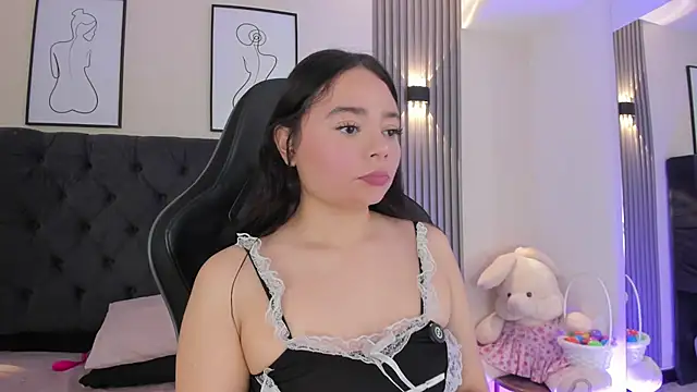 Lizeth Vega online show from April 29, 7:20 pm