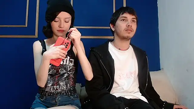 Fantasy-Dreams online show from April 13, 1:49 pm