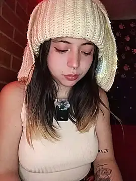 Snapshot of Petite_CherryX chatting on June 17, 1:52 am Petite CherryX online show from June 17, 1:52 am