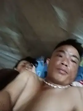Snapshot of boy-pho- chatting on May 22, 6:57 pm boy-pho- online show from May 22, 6:57 pm