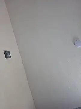 vmaxis online show from April 13, 7:52 pm