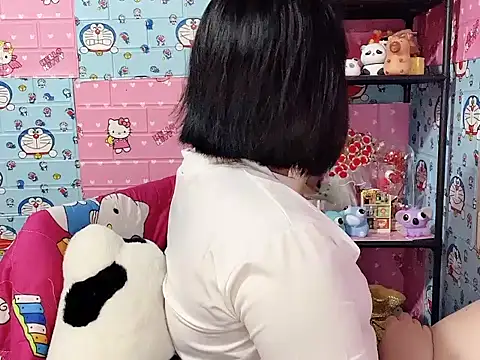 Nhanlu009 online show from June 20, 11:02 am