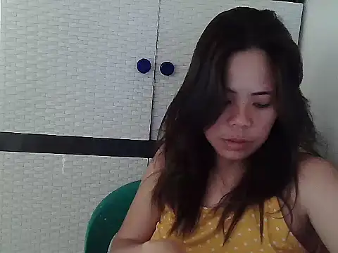 sweetciendy online show from May 14, 10:16 pm