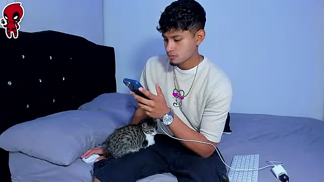 Thiago snoop online show from March 20, 3:11 am