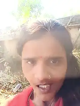 Sexy-Riya online show from April 5, 9:39 am