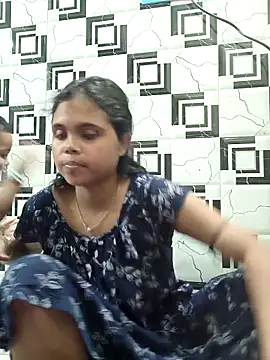 Snapshot of hotbhabhi_0 chatting on April 2, 5:27 am hotbhabhi 0 online show from April 2, 5:27 am