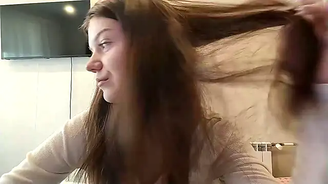 Helgawithyou online show from April 1, 1:34 pm