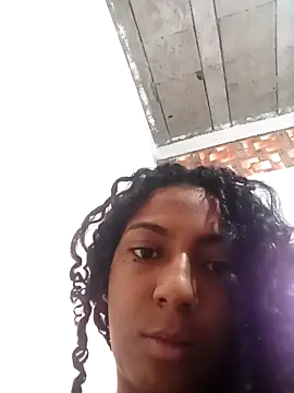 Snapshot of SereiaMulata chatting on April 15, 11:39 am SereiaMulata online show from April 15, 11:39 am