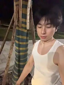 kissbaby-111 online show from May 13, 5:54 pm