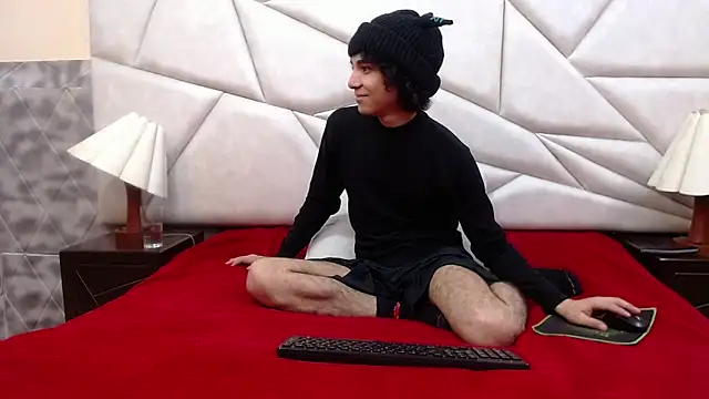 Nyx and Arian online show from May 8, 2:28 am