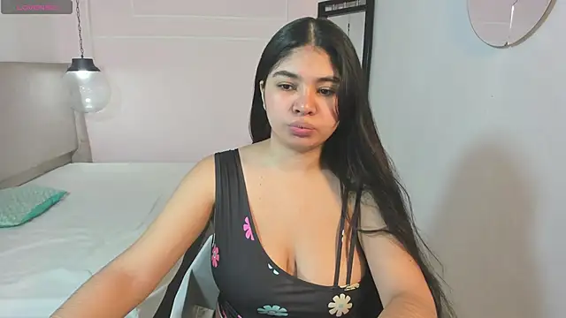 MilaHeat1 online show from April 27, 7:34 pm