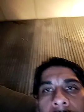 Snapshot of bbyyyours66 chatting on March 23, 4:27 am bbyyyours66 online show from March 23, 4:27 am