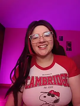 Snapshot of Gigi_hart7 chatting on April 29, 1:10 am Gigi hart7 online show from April 29, 1:10 am